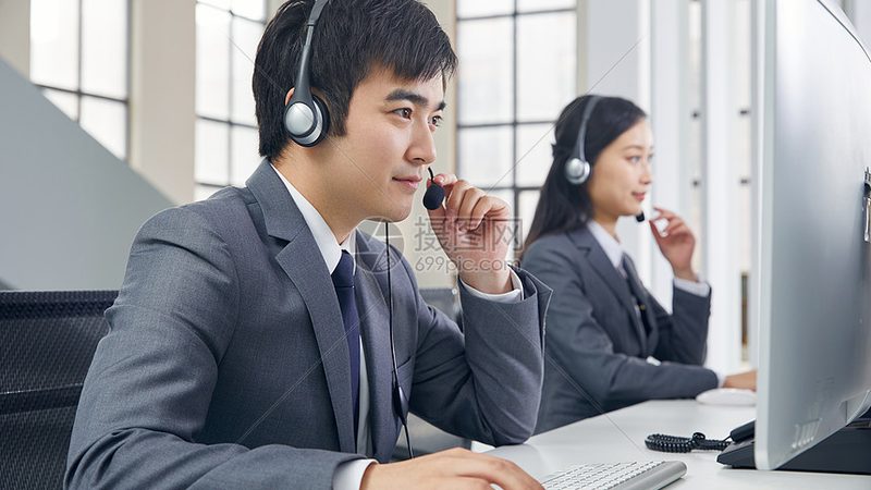 战略咨询：把握未来，制定长远规划